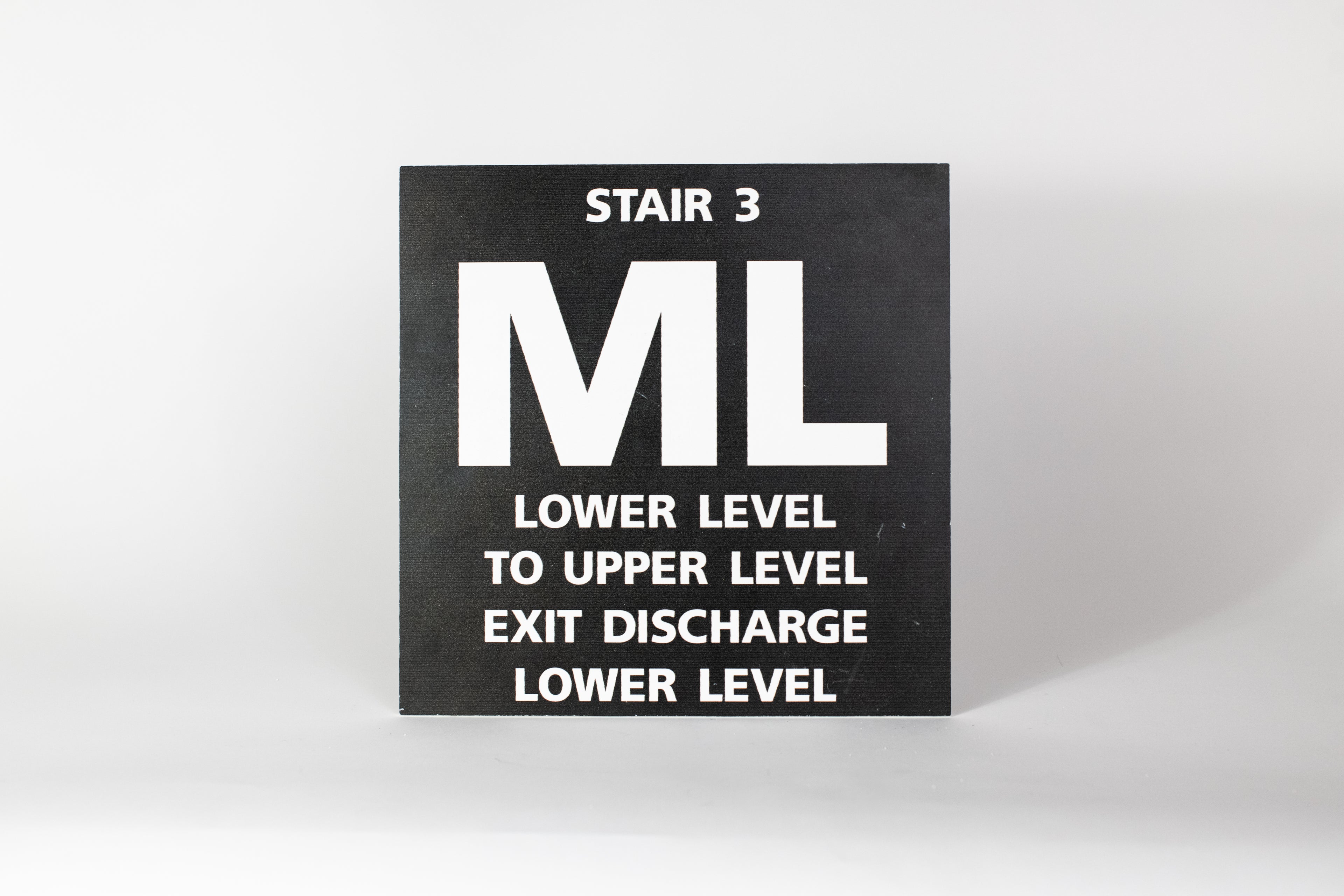 Stair 3 - ML Lower Level to Upper Level Sign